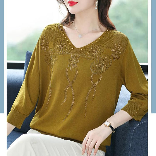 🎁Buy 2 Free Shipping🎁Women’s Vintage V-neck Beaded Pullover Shirt