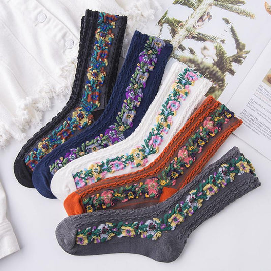 🎅Xmas Hot Sales - Free Shipping✈️Vintage Embroidered Floral Socks(5 pairs)