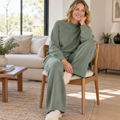 🧶 Cloud-Soft Comfort, Easy Coordinated Look | Women's Cozy Knit 2-Piece Set
